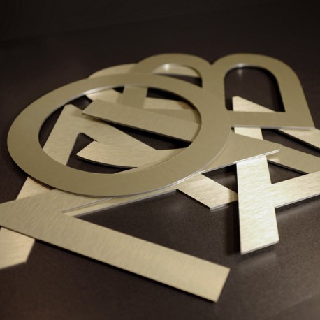 Découpe de lettres alu brossé or